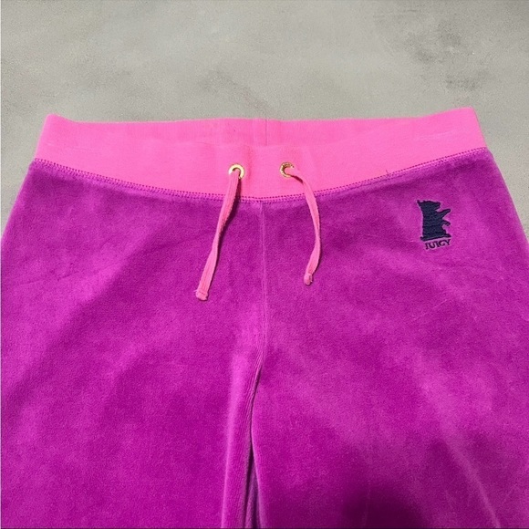 JUICY COUTURE Velour Jogger - Picture 3 of 6